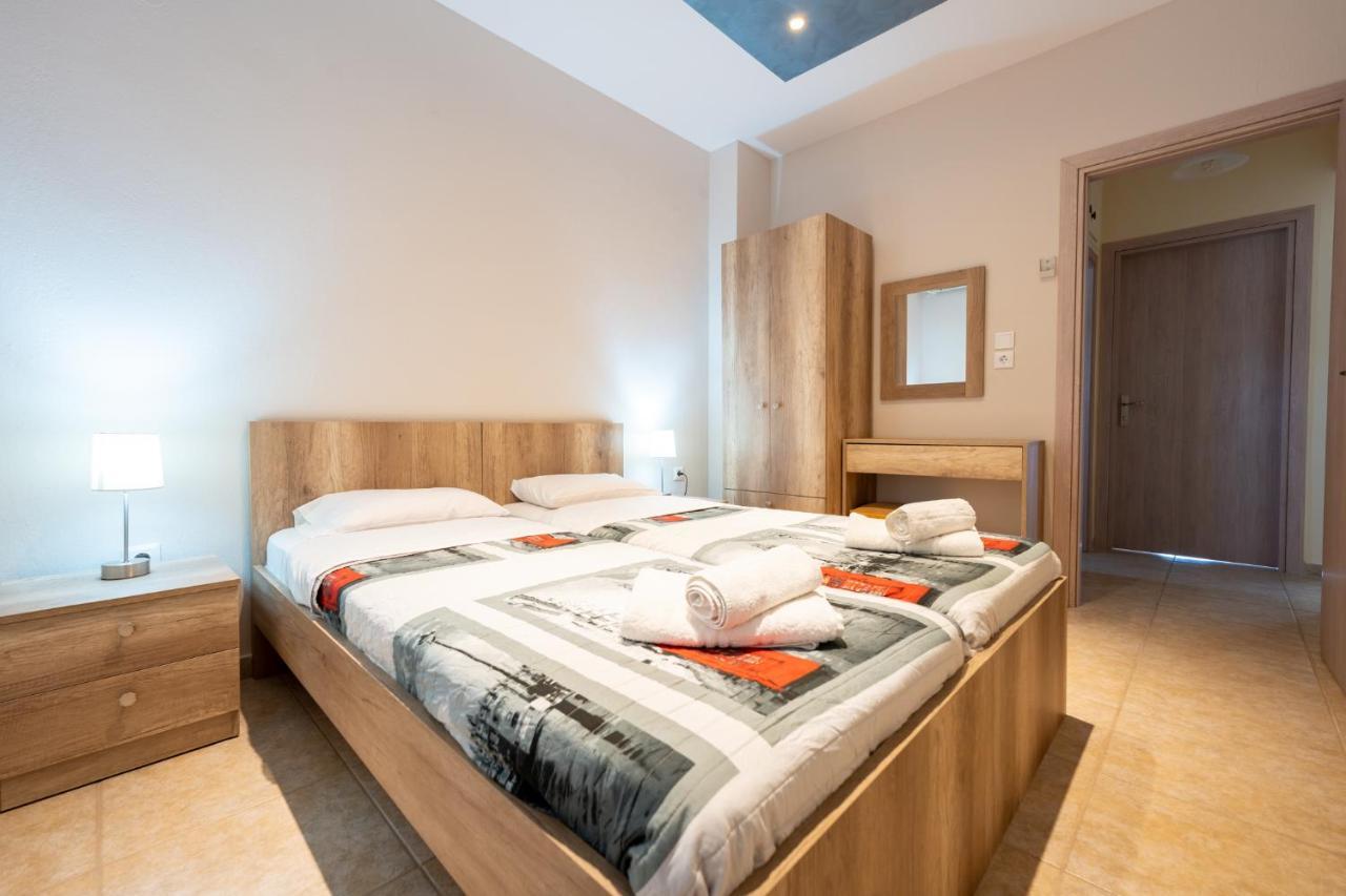 Milonas House * Paralia Dionisiou